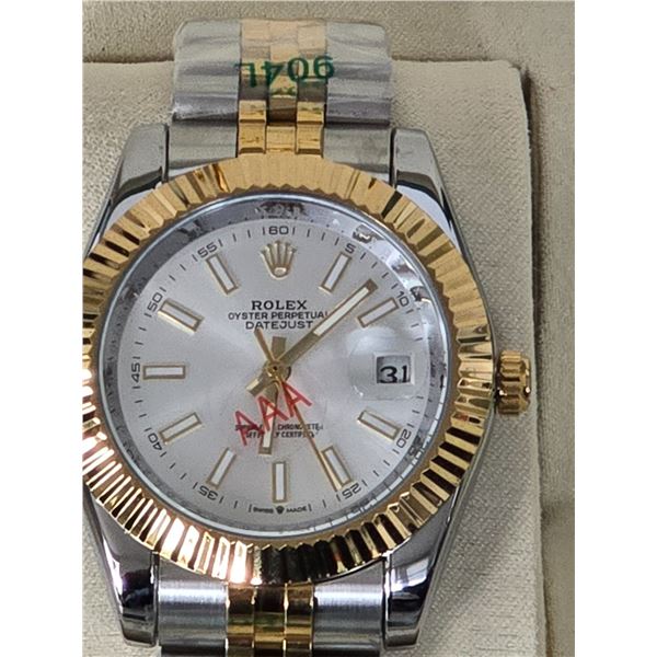 FULLY AUTOMATIC ROLEX DATE-JUST HIGH END REPLICA WHITE DIAL, GOLDEN FLUTED BEZEL, WHITE INDEXES. STA