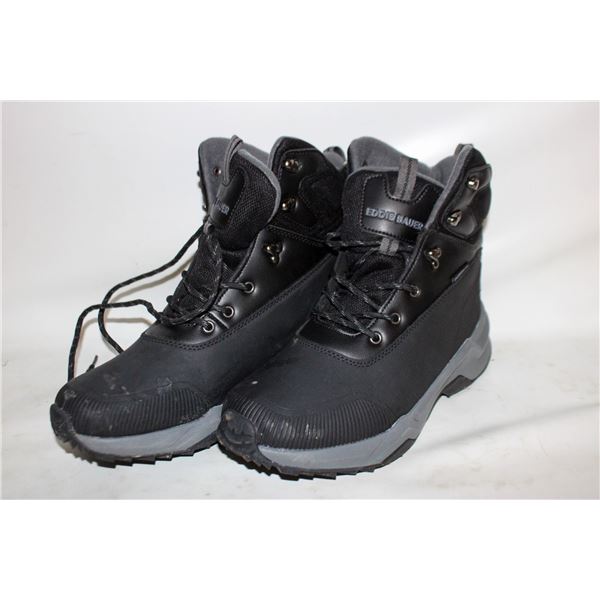 EDDIE BAUER US SIZE 8 BOOTS
