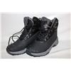Image 1 : EDDIE BAUER US SIZE 8 BOOTS