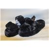 Image 1 : LADIES SIZE 7 FAUX FUR BLACK SLIPPER SANDALS