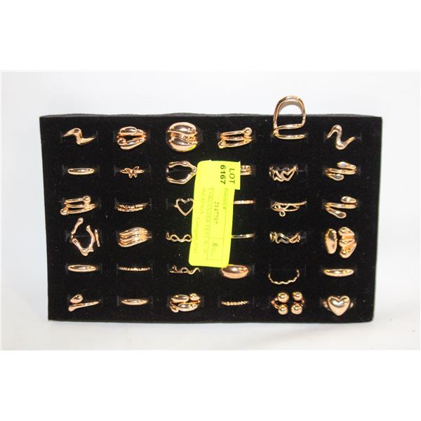 JEWELRY ORGANIZER TRAY W/ 36 GOLD TONE RINGS