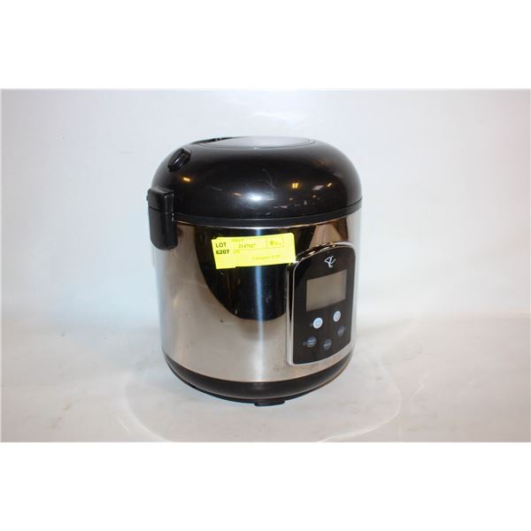 RICE COOKER