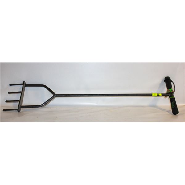 NEW YARD BUTLER M-7C LAWN SPIKE AERATOR