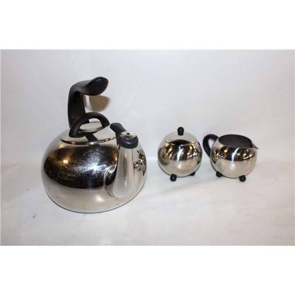 PADERNO STAINLESS STEEL KETTLE W/CREAM & SUGAR