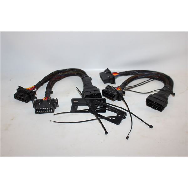 FLAT OF UNDERDASH OBD2 SPLITTER Y CABLE