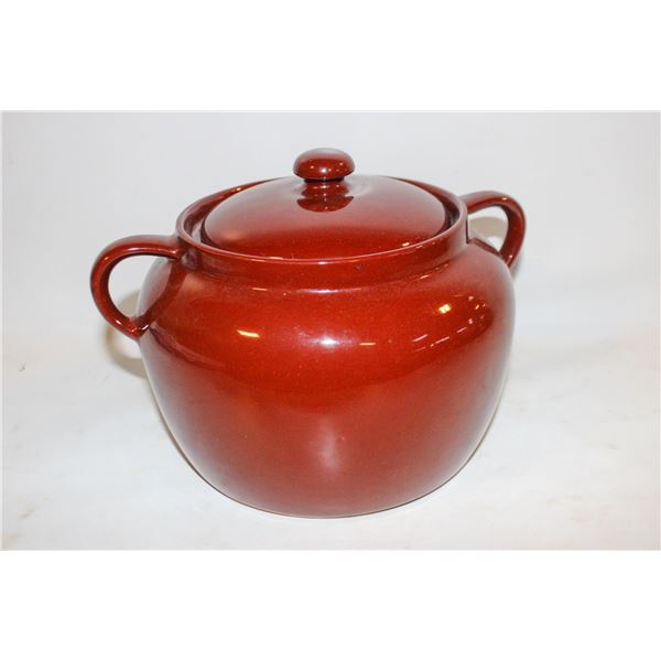 CANADA #2 BEAN POT WITH LID