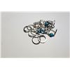 Image 1 : 21) LOT OF 18 SILVER TONE RINGS