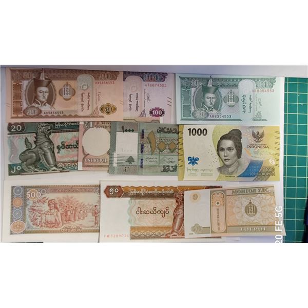 8) LOT OF 10 ASSORTED UNCIRCULATED