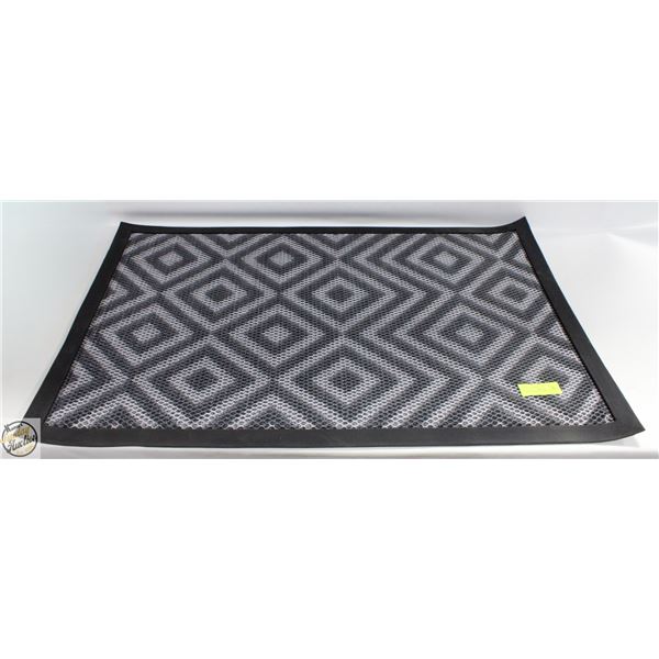 NEW OUTDOOR MAT LARGE