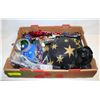 Image 1 : NEW YEARS HATS/NOISE MAKERS & MORE (50 PCS)