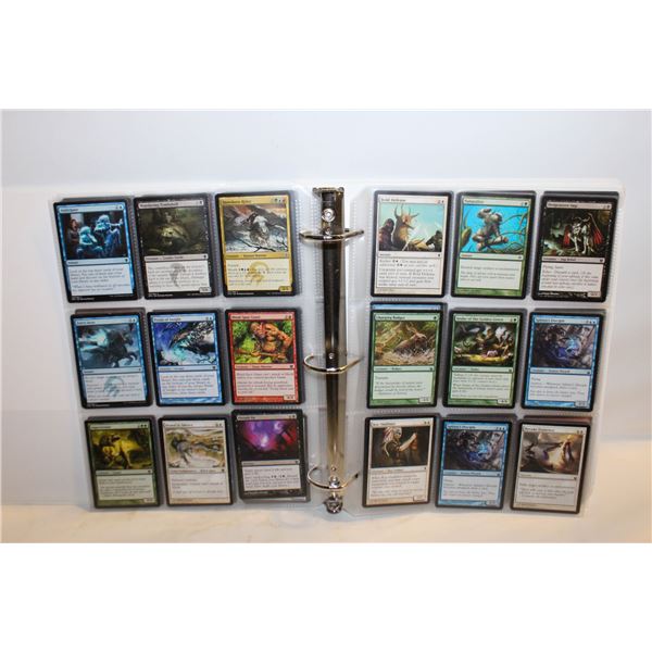 BINDER MAGIC COLLECTOR CARDS