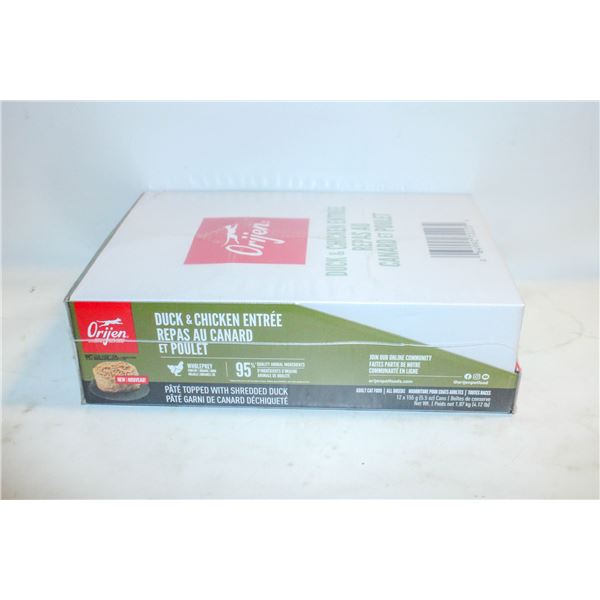 CASE OF 12 CAT FOOD DUCK & CHICKEN 155GRAMS