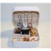 Image 1 : TRAVELING JEWELRY BOX FULL OF JEWELRY