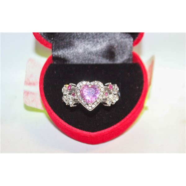 NEW HEART SHAPE RING SZ8