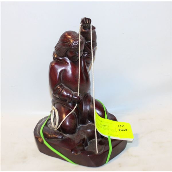 CARVED BOMA INUIT FISHERMAN WITH FISH