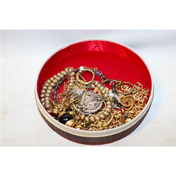 ESTATE JEWELRY IN BOX ALL TOGETHER-ESTATE