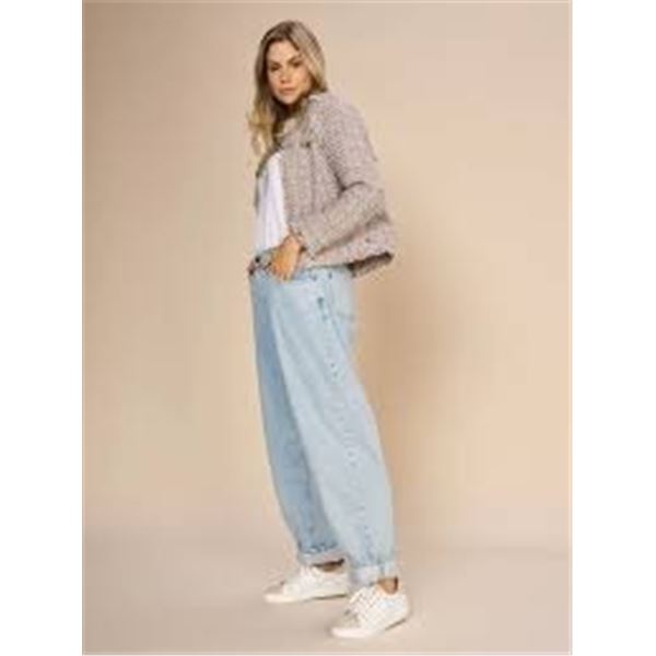 NEW BUFFALO MANDY JEAN MEDIUM