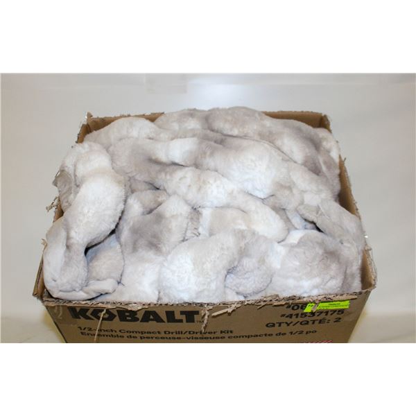 HOUSE & HOME LUXE FAUX FUR THROW 60 X 70"