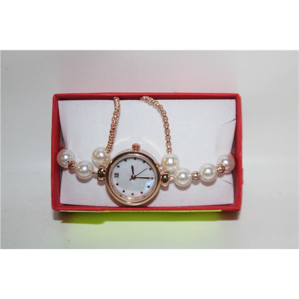NEW QUARTZ WATCH ROSE TONE