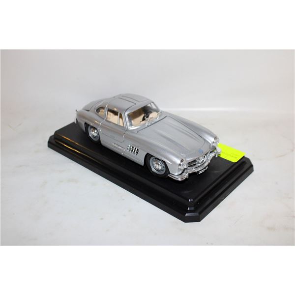 BURAGO MERCEDES-BENZ 300SL (1954)
