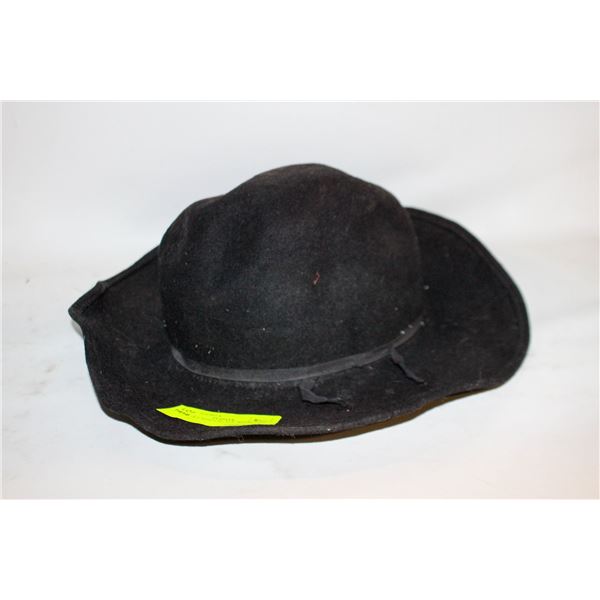 ESTATE LADIES BLACK WOOL HAT SIZE 7