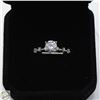 Image 1 : #3574-10 KT WHITE GOLD DIAMOND RING 0.90 CT