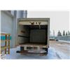 Image 10 : 2010 GMC 1 TON DRY VAN