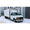 Image 3 : 2010 GMC 1 TON DRY VAN