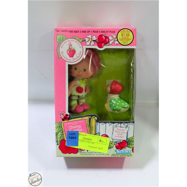 CHERRY CUDDLE FIGURE