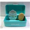 Image 1 : ESTATE TURQUOISE BREAD BOX + 'WHEN LIFE