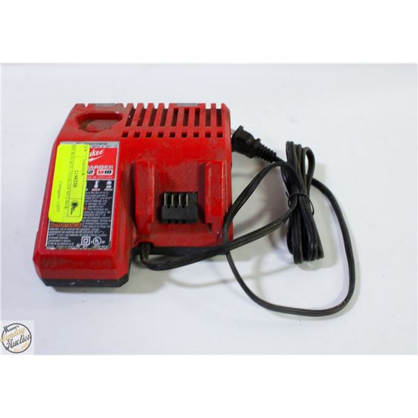 MILWAUKEE CHARGER M12-M18