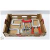 Image 1 : FLAT OF ASSORTED METAL CLAMPS