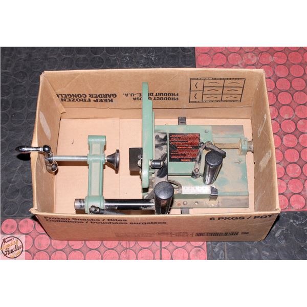 GENERAL TENONIMG JIG FOR TABLE SAW