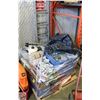 Image 1 : PALLET OF UNCLAIMED MERCH *NO RECONSIGNMENT*