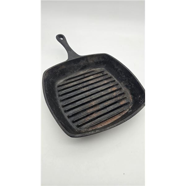 cast iron skillet (ck36)