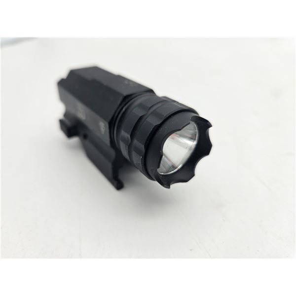 tactical flashlight (cl2)