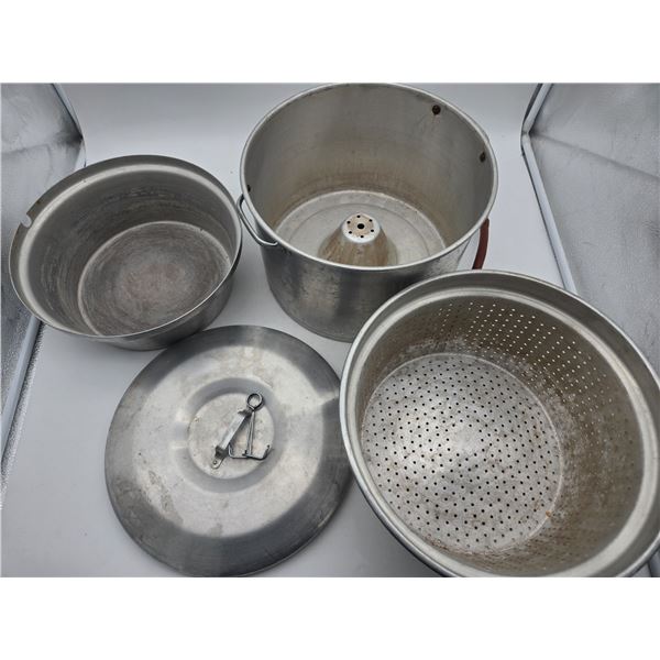 vintage aluminum stovetop steam juicer (cl2)