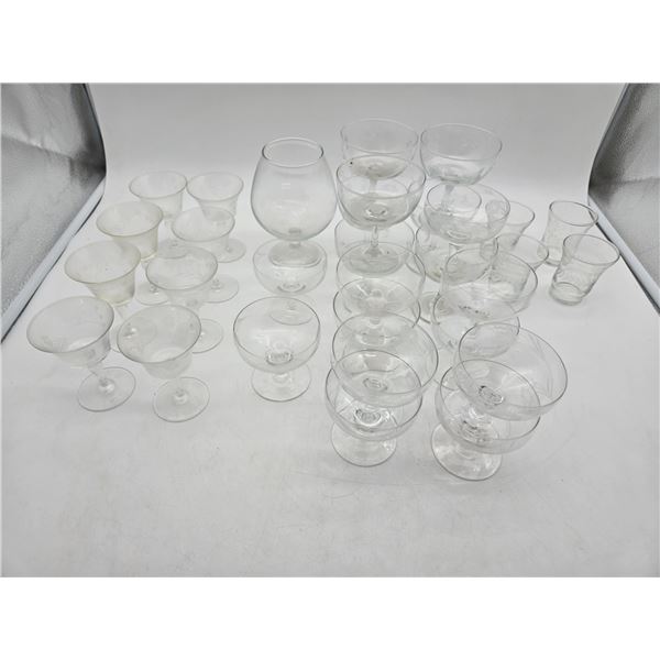 fancy drinking glassware (cl2)