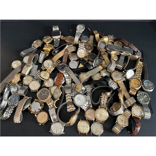 Vintage Watch Assortment - Large lot of 65+ watches both functionnal and not functionnal.  Includes 