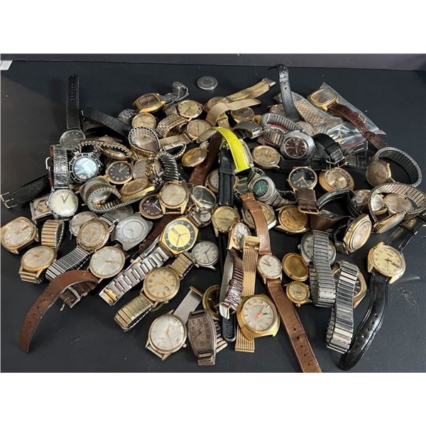 Vintage Watch Assortment - Large lot of 60+ watches both functionnal and not functionnal.  Includes 
