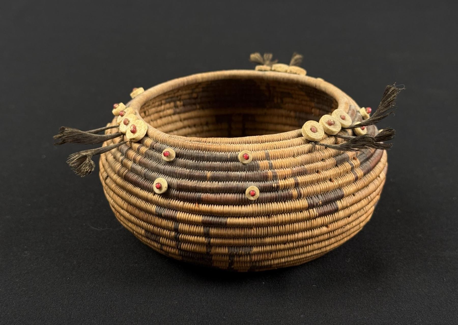 Pomo Native American Indian Clam Shell Basket