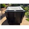 Image 7 : Cambro Sliding Lid Mobile Ice Caddy 36" x 22"