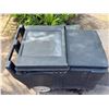 Image 2 : Cambro Sliding Lid Mobile Ice Caddy 36" x 22"