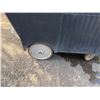 Image 7 : Cambro Sliding Lid Mobile Ice Caddy 36" x 22"