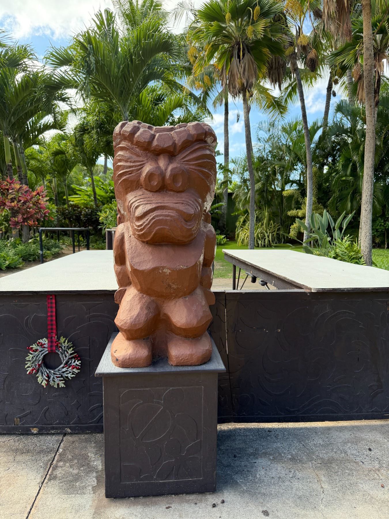 Fece Base Tiki Statue on Turtle Motif Base 20