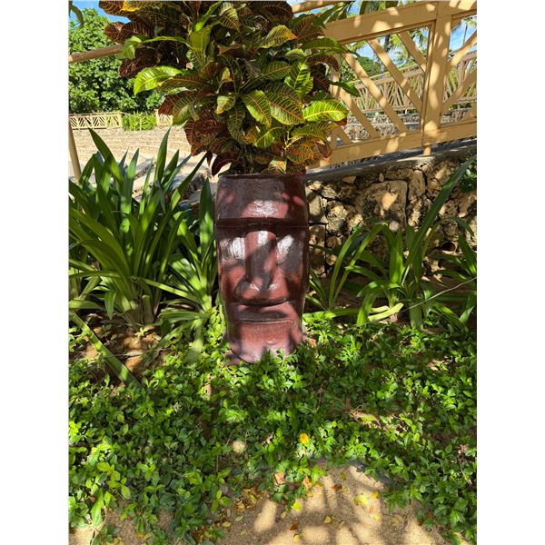 Tiki Statue 14" x 38"H
