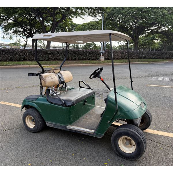 EZ-GO 2-Seat Golf Cart  (Starts & Runs, See Video) - Available for pickup Jan. 17
