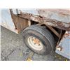 Image 16 : Taylor-Dunn Electric Flatbed Cart (Starts & Runs, See Video)
