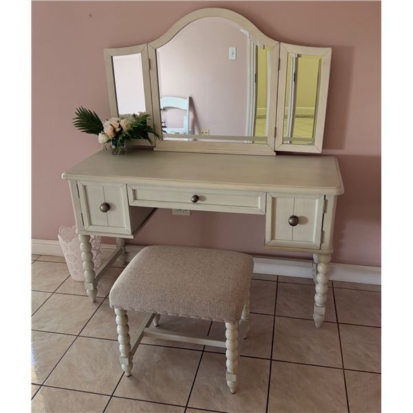 White Vanity Set w/ Mirror, Drawers & Stool 51" x 19" x 31"H (flowers not included)