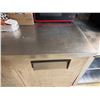 Image 7 : True TUC-48 Undercounter 2-Section Refrigerator